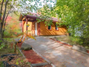 Lakepoint Cottage Resort