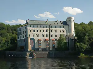 Resort Hotel Zvíkov