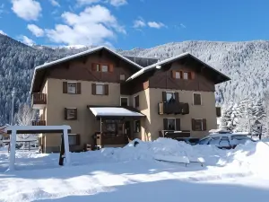 Residence Pian del Vino