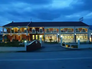 Hotel Epavlis