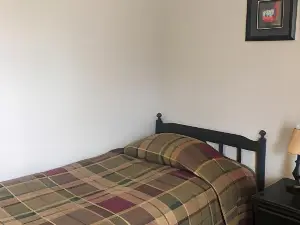 The Country Inn Motel