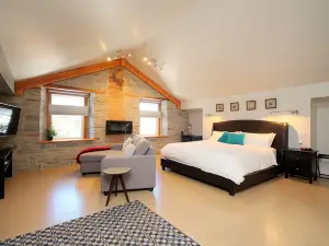 Kemptville Suites