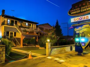 Porto Lagos Rooms