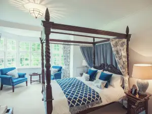 Findon Manor Hotel
