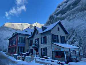 拉凱文納飯店