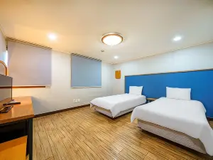 Yeongju Punggi Tourist Hotel