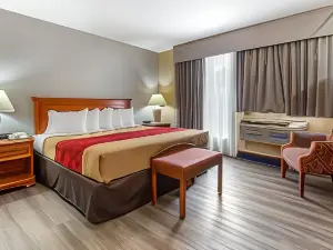 Econo Lodge & Suites Southern Pines