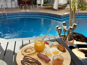 Villa Jade