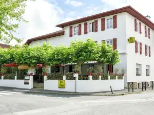 Hôtel Auberge l'Estanquet