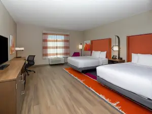 La Quinta Inn & Suites by Wyndham Perry