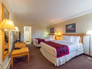 Canadas Best Value Desert Inn & Suites