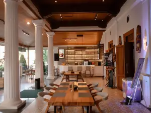 Solia Hotel Yosodipuro