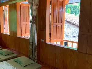 Khuổi Ky Eco Homestay