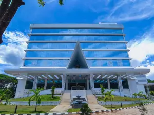 Unhas Hotel & Convention