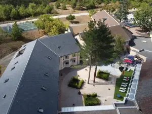 原生飯店 卡瑟康姆託