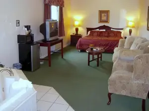 Colonie Inn and Suites