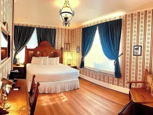 Copper Queen Hotel