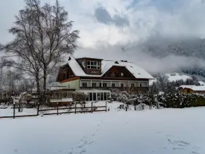 Naturoase Appartements Mirnock