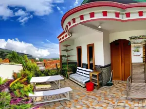 Twin Volcanoes Homestay