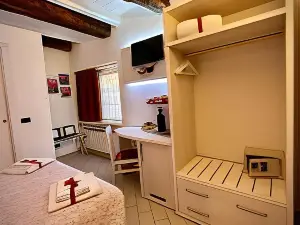 Belsorrisovarese-City Residence- Private Parking -with Reservation-