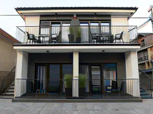 9 Apartments