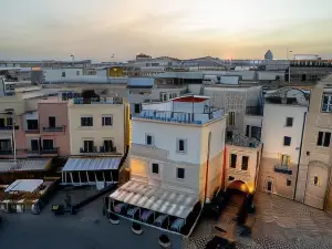 La Banchina Luxury Suites