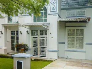 Villa Greenhill Sibolangit Chaster