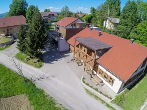 Apartments Maleric with Indoor Pool and Wellness