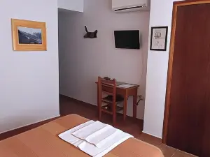 Hostal Río Mundo