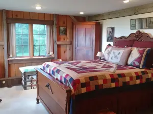 Lodge at Millstone Hill