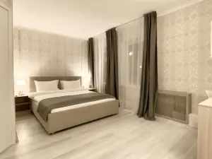 Etalon Hotel