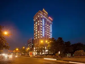 Royal Palace Hotel