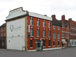 Three Queens Hotel