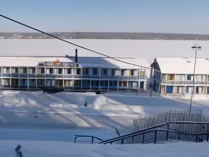 Mirnaya Pristan Hotel