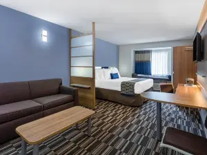 Microtel Inn & Suites by Wyndham Burlington