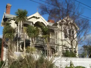Artica Art & Accommodation