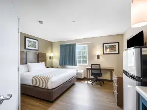斯特林-華盛頓杜勒斯郊區開放式客房飯店