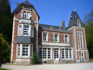 Chambres d'Hotes Spa Château d'Omiécourt