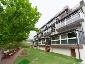 Daebudo (Yeongheungdo) Sandsia Pension