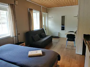 Telemark Motel and Apartment