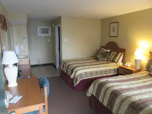 The Lake George Inn