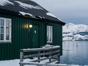 Kræmmervika Rorbuer - Rustic Cabins in Lofoten