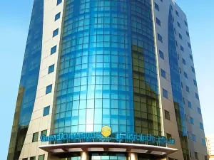 Golden Ocean Hotel