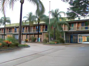 John Hunter Motel