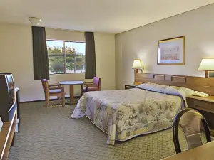 Travelodge by Wyndham Turlock