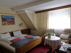 Zum Erbacher Hof