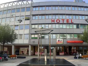 Hotel Stadt Hamburg am Fluss in Saarbrücken