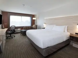 Holiday Inn Express & Suites Grand Blanc
