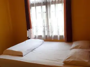 Bromo Indah Lestari Homestay Mitra RedDoorz