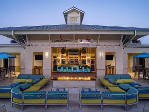 TownePlace Suites Orlando at FLAMINGO CROSSINGS® Town Center/Western Entrance